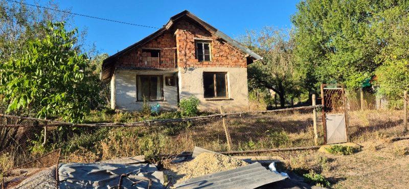 House for Sale in Ogoya, Sofia Province