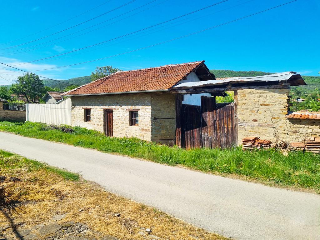 House for Sale in Pchelishte, Veliko Tarnovo