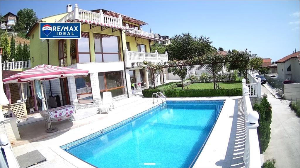 House for Sale in Albena Resort, Dobrich
