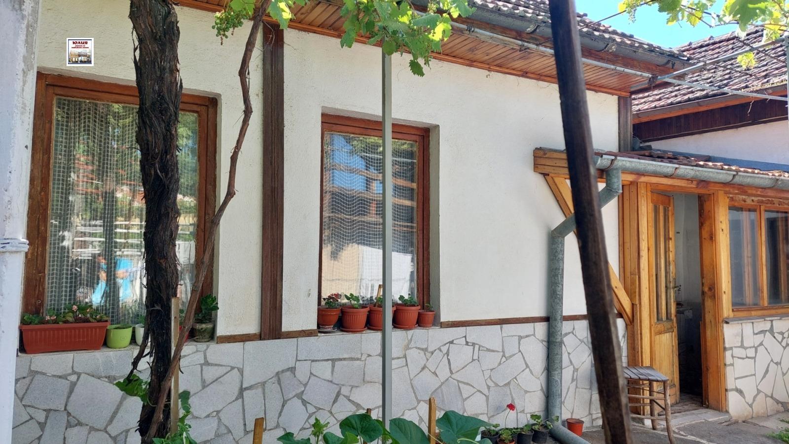 House for Sale in Ustina, Plovdiv
