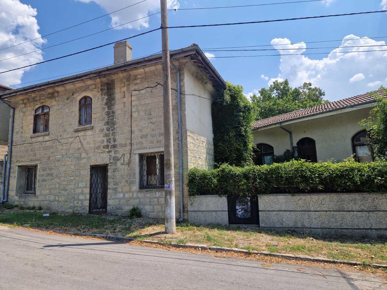 House for Sale in Dobrina, Varna