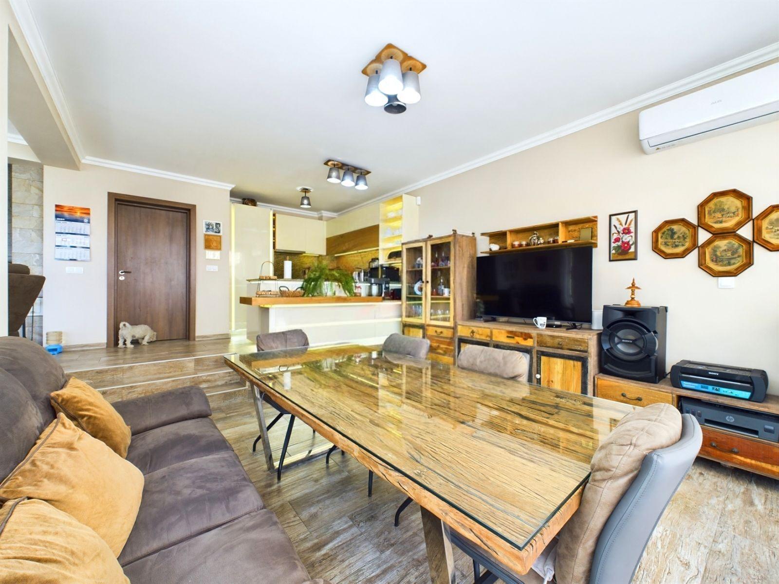House for Sale in Varna, Alen mak Area
