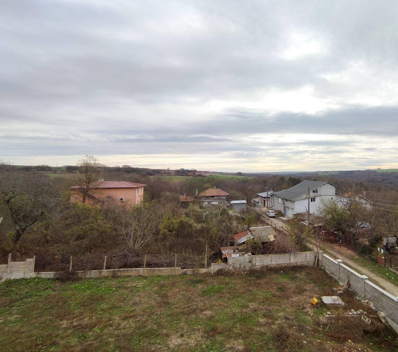 House for Sale in Oreshak, Varna