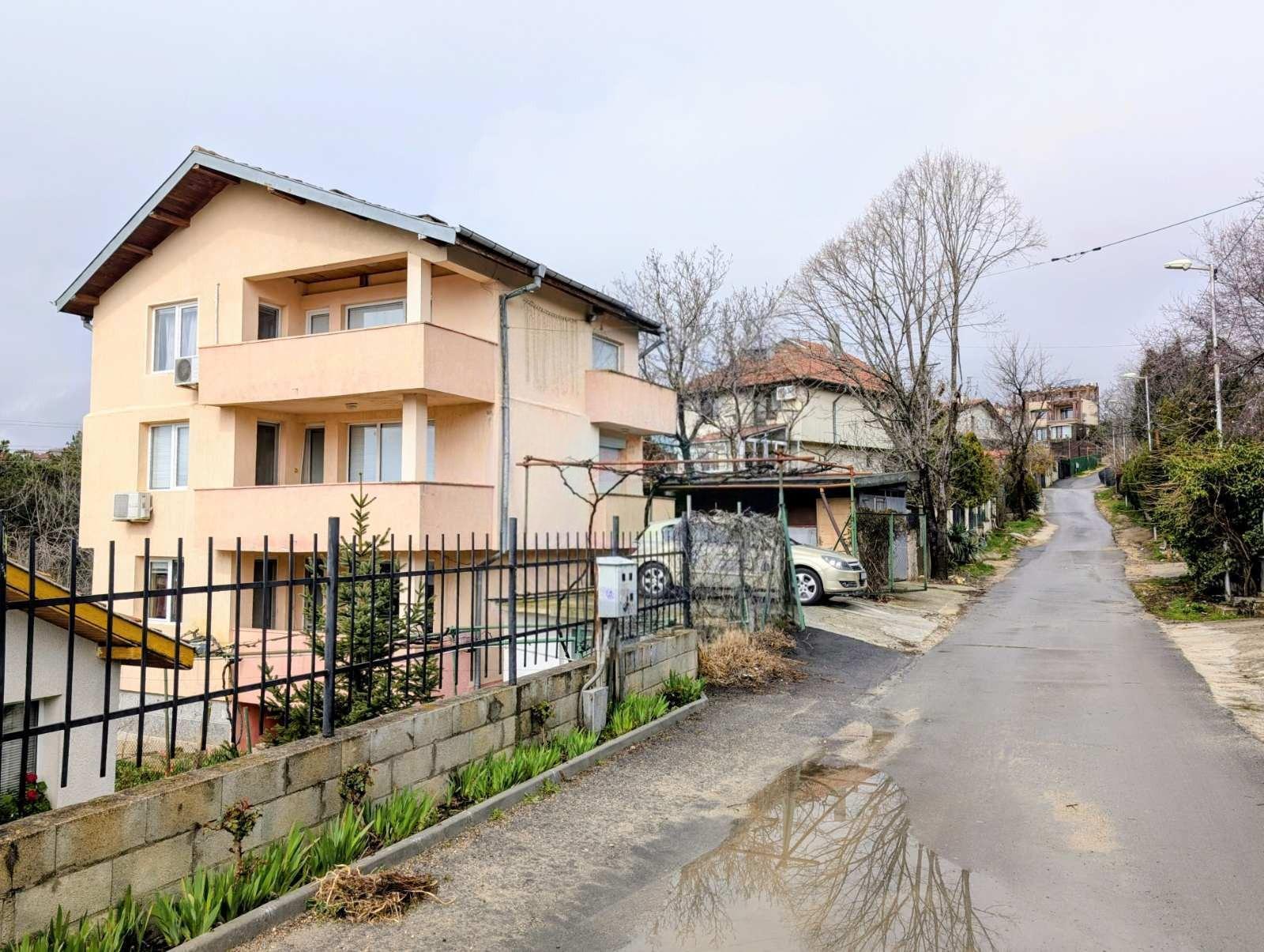 House for Sale in Varna, Evksinograd Area
