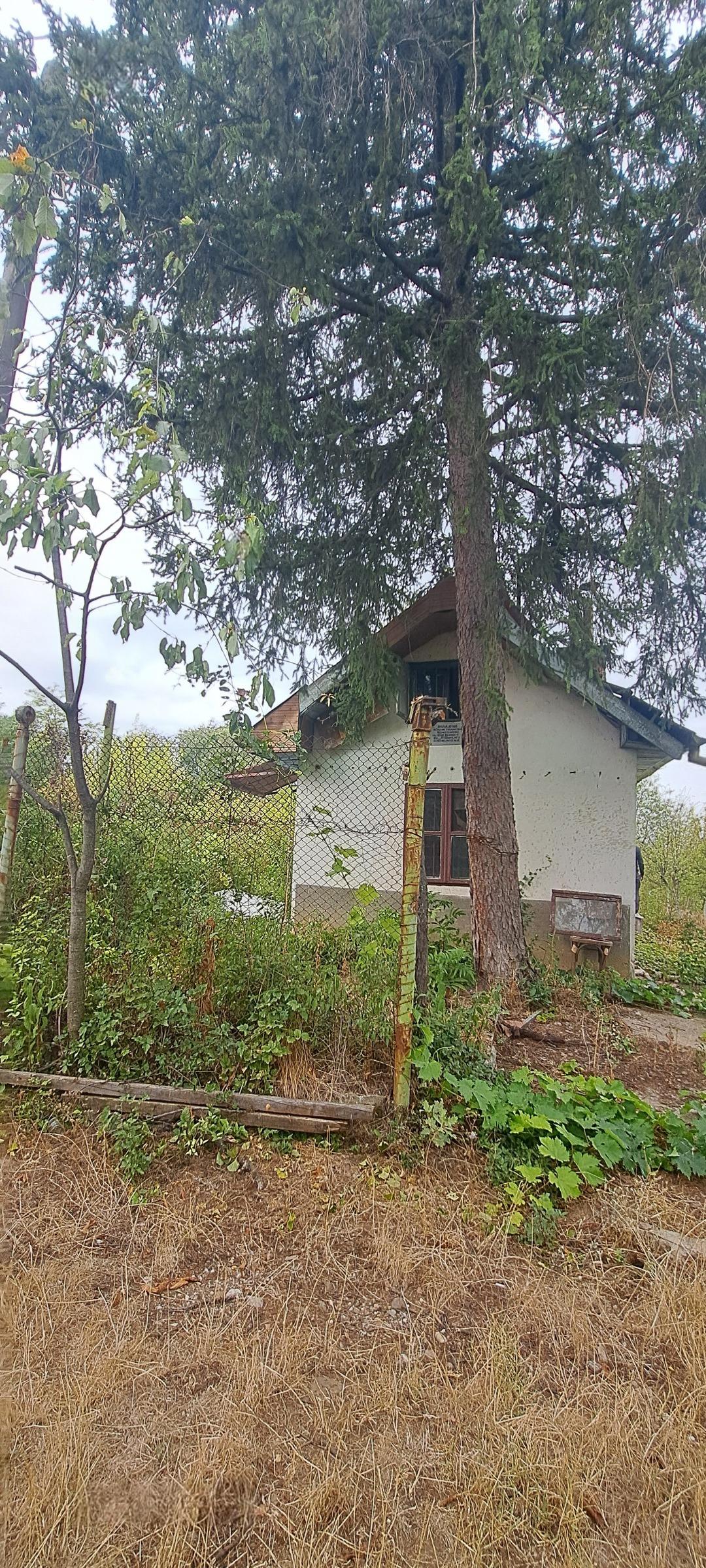 Villa for Sale in Pleven, Martva dolina Area