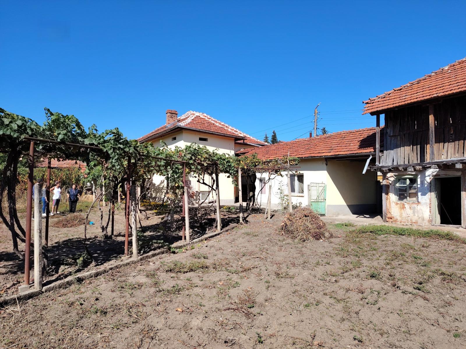 House for Sale in Peshterna, Lovech