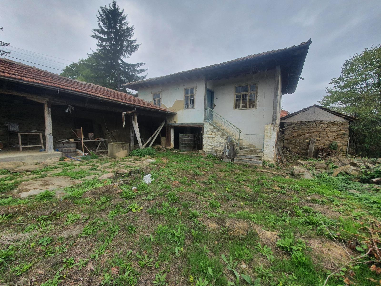 House for Sale in Kosarka, Gabrovo