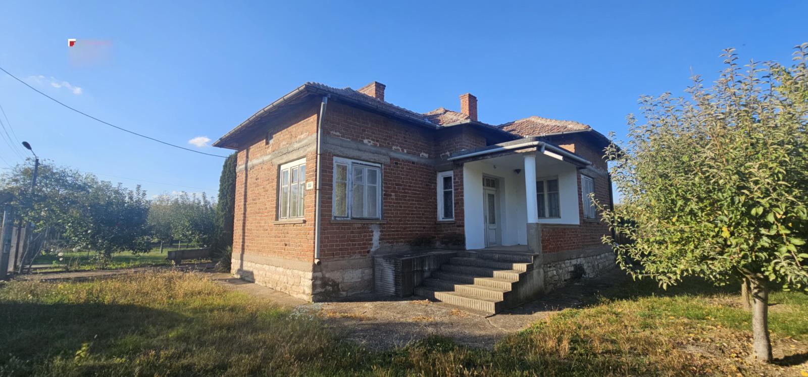 House for Sale in Smirnenski, Montana