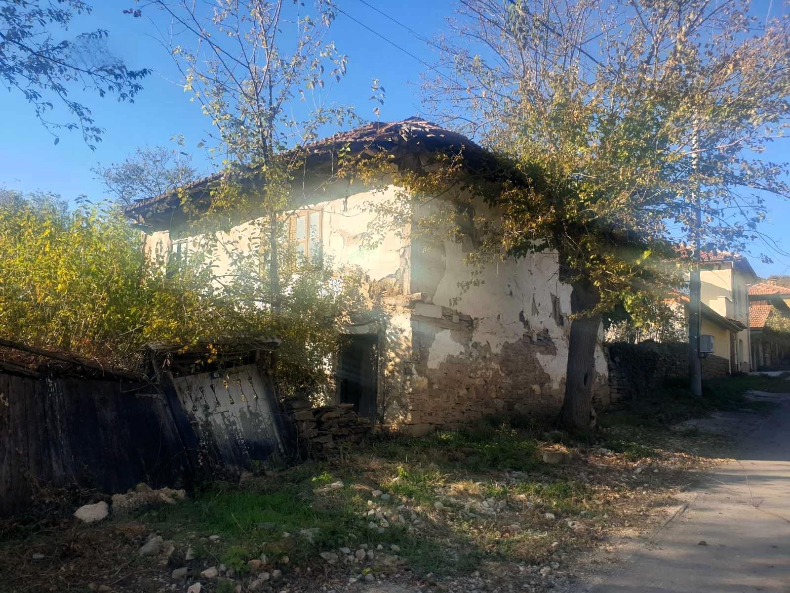 House for Sale in Gorno Pavlikene, Lovech