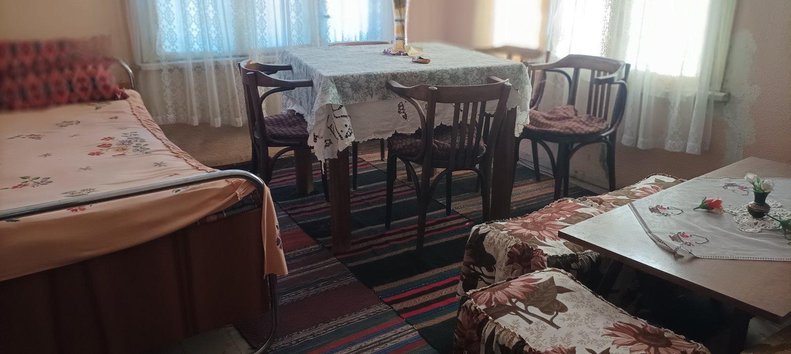 House Floor for Sale in Panagyurishte, Pazardzhik