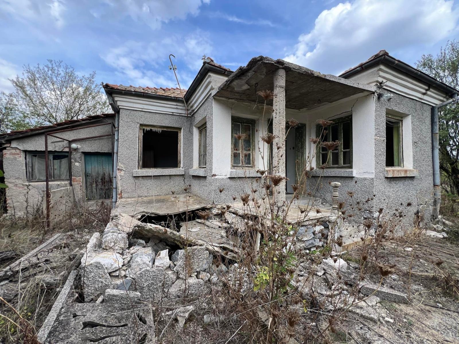 House for Sale in Malomir, Yambol
