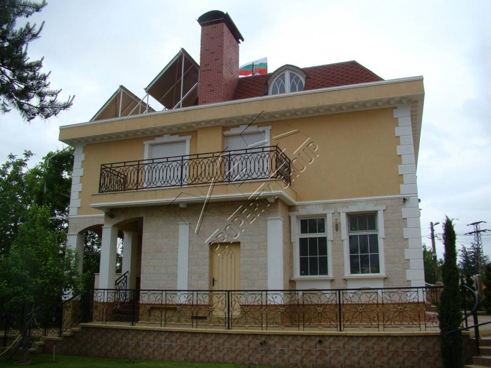 House for Sale in Sliven, Druzhba