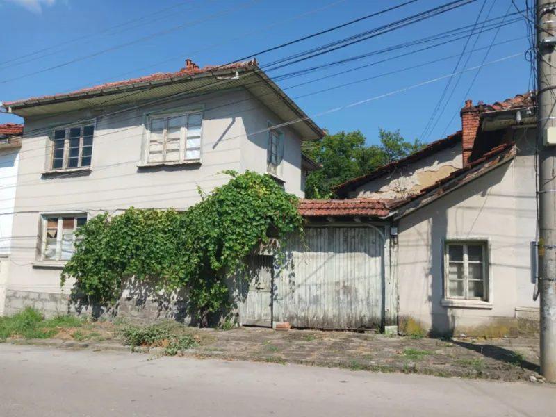 House for Sale in Troyan, Lovech
