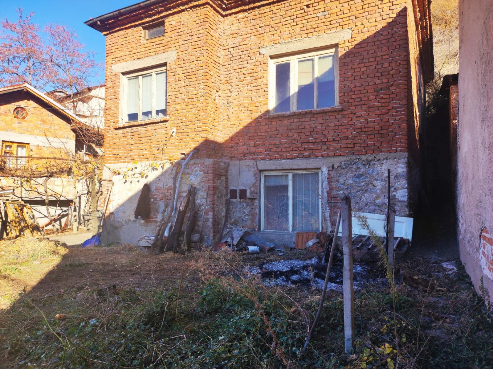 House for Sale in Brestovitsa, Plovdiv