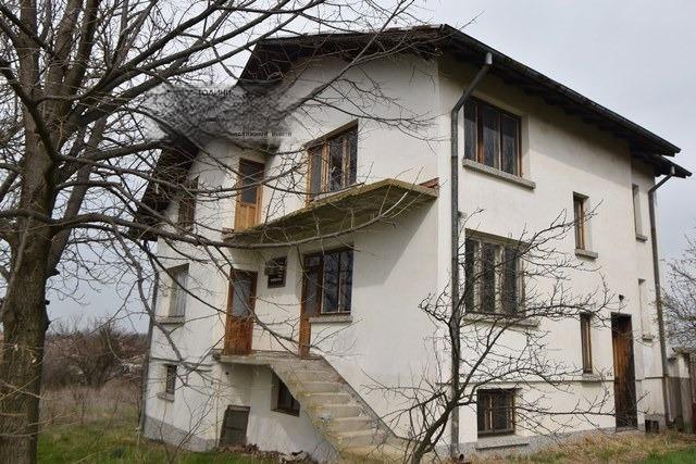 House for Sale in Pet mogili, Sliven