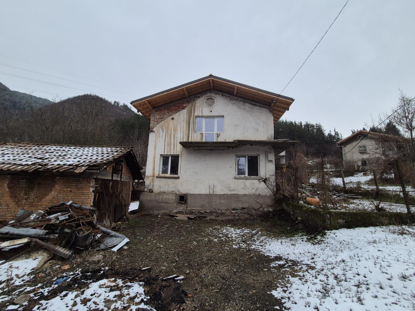 House for Sale in Rebrovo, Sofia Province