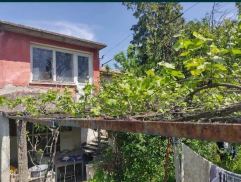 House for Sale in Plovdiv, Kyuchuk Parizh