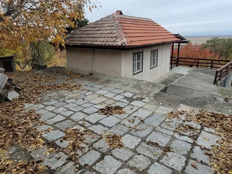 Villa for Sale in Asenovgrad, Plovdiv