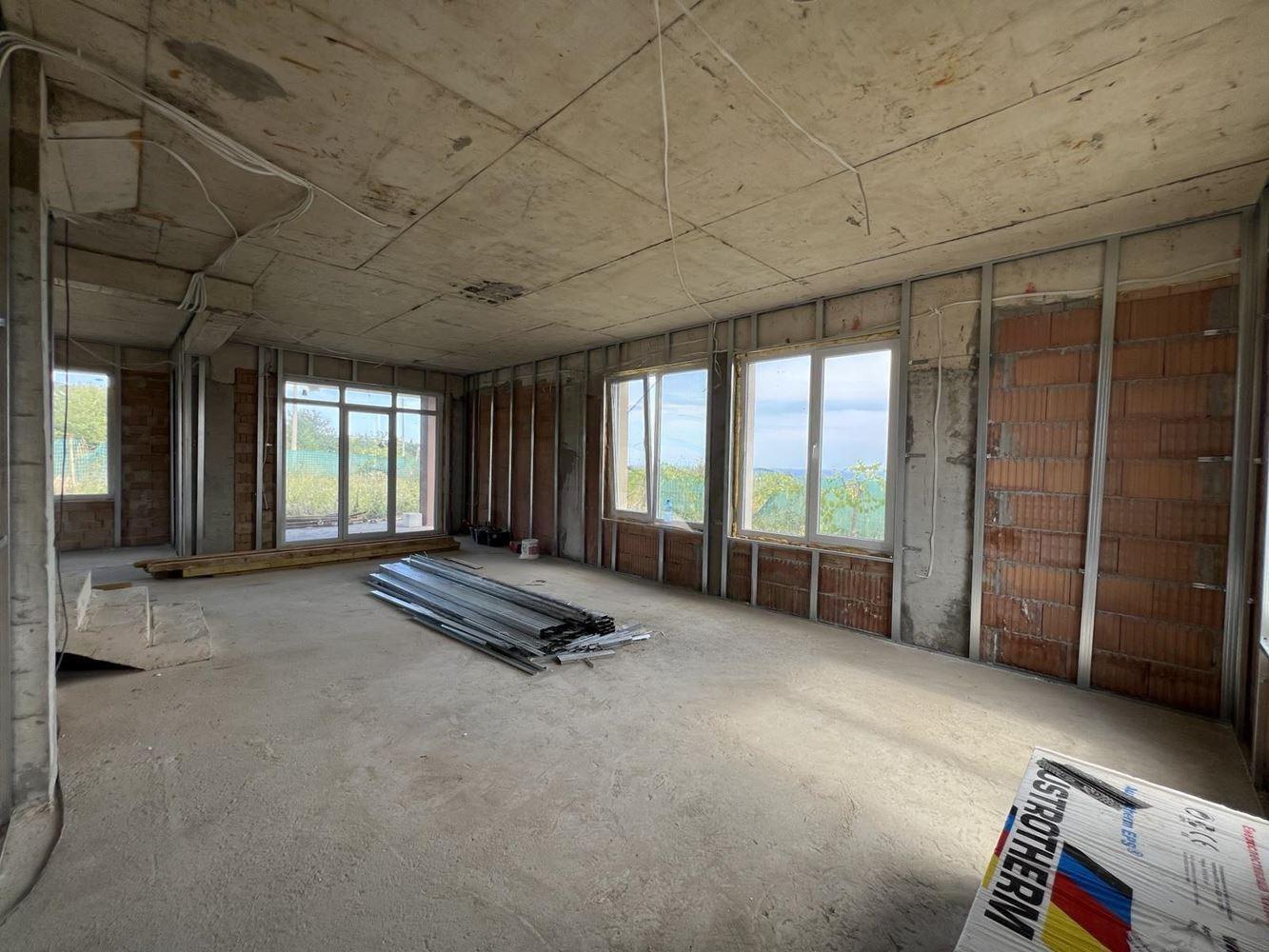 House for Sale in Varna, Borovets – yug Area