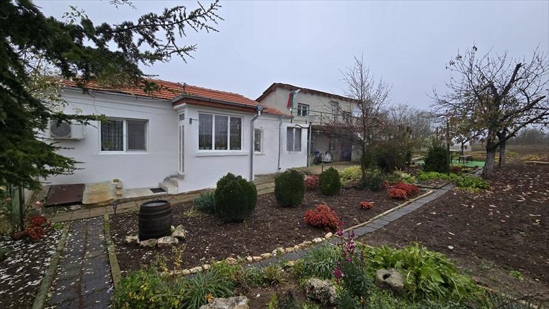 House for Sale in Voditsa, Varna