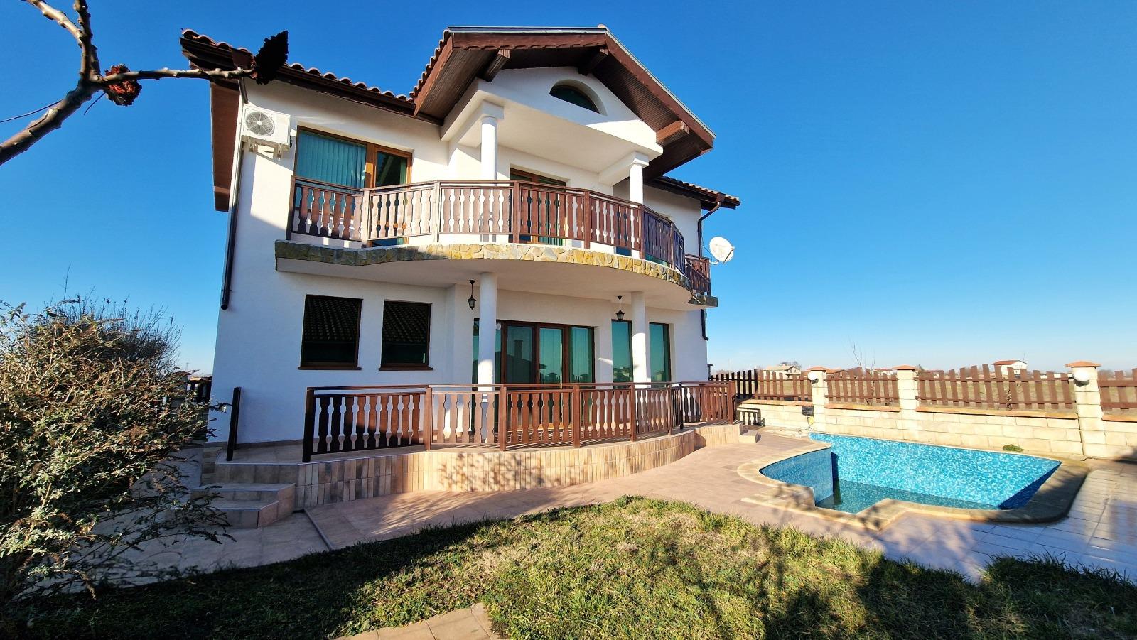 House for Sale in Bozhurets, Dobrich