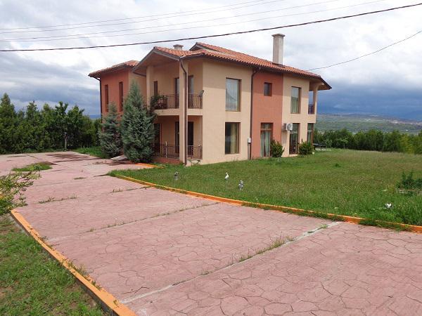 House for Sale in Zelendol, Blagoevgrad