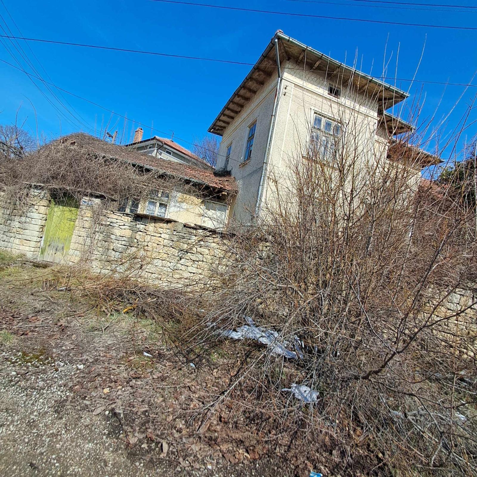House for Sale in Mladen, Gabrovo