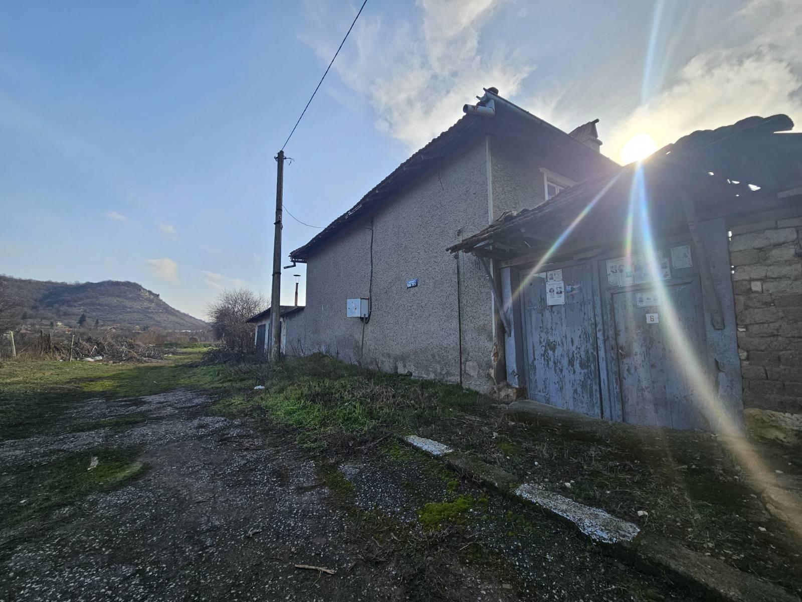 House for Sale in Svalenik, Ruse