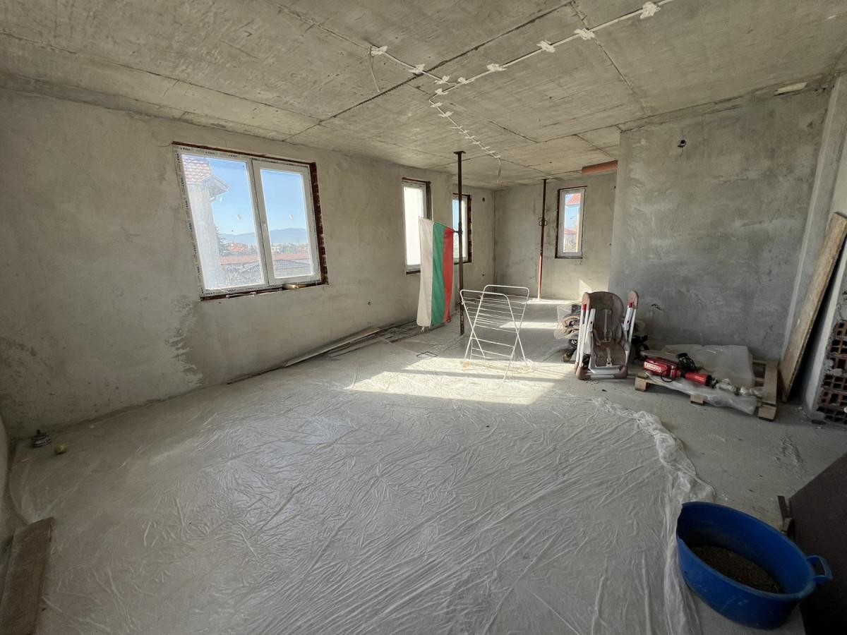 House for Sale in Skutare, Plovdiv
