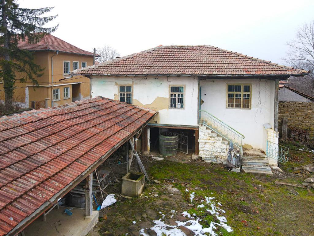 House for Sale in Kosarka, Gabrovo