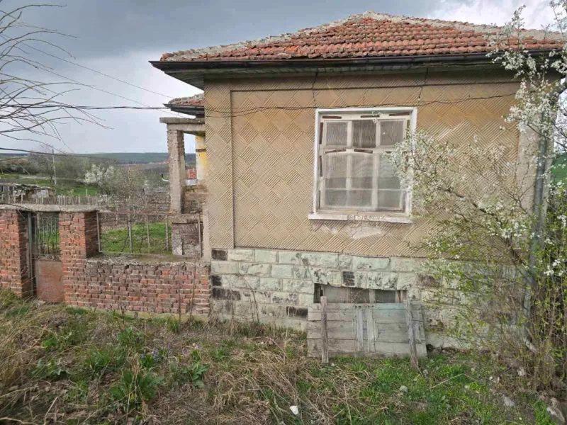 House for Sale in Bryast, Haskovo