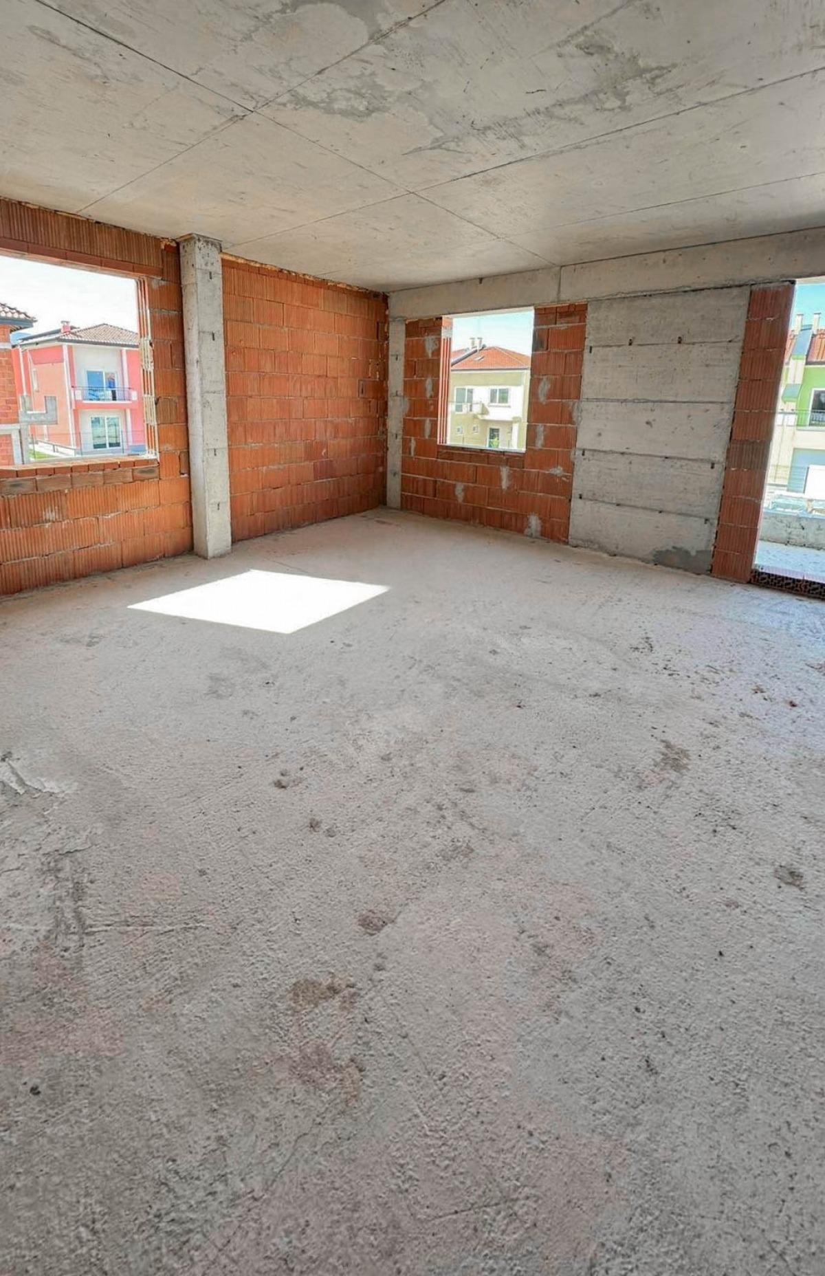 House for Sale in Parvenets, Plovdiv