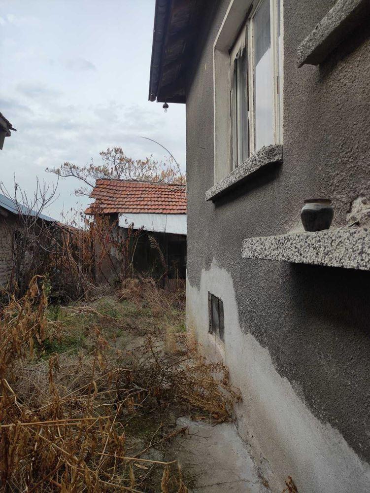 House for Sale in Parvomay, Plovdiv