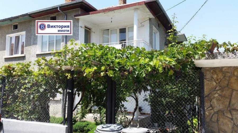 House for Sale in Debelets, Veliko Tarnovo