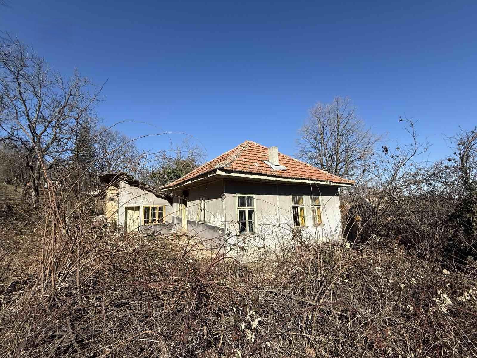 House for Sale in Kumanite, Gabrovo