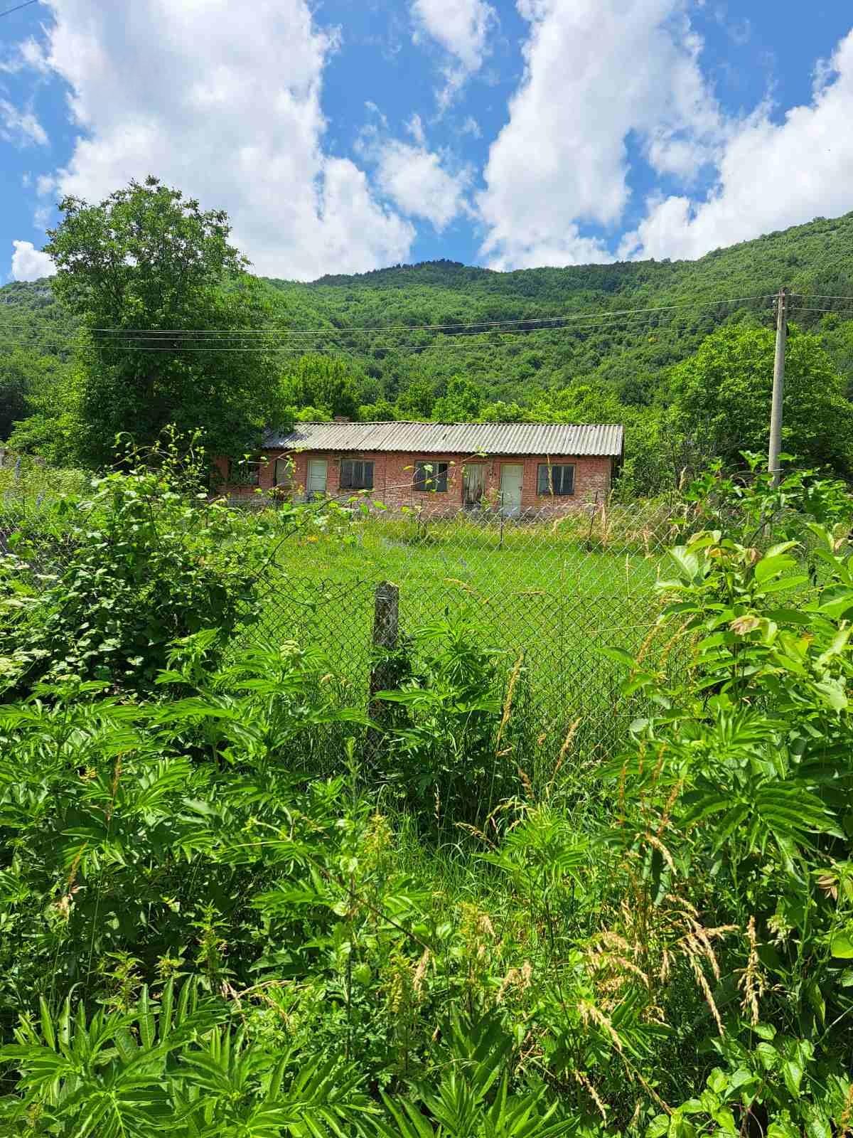 House for Sale in Oreshets, Plovdiv
