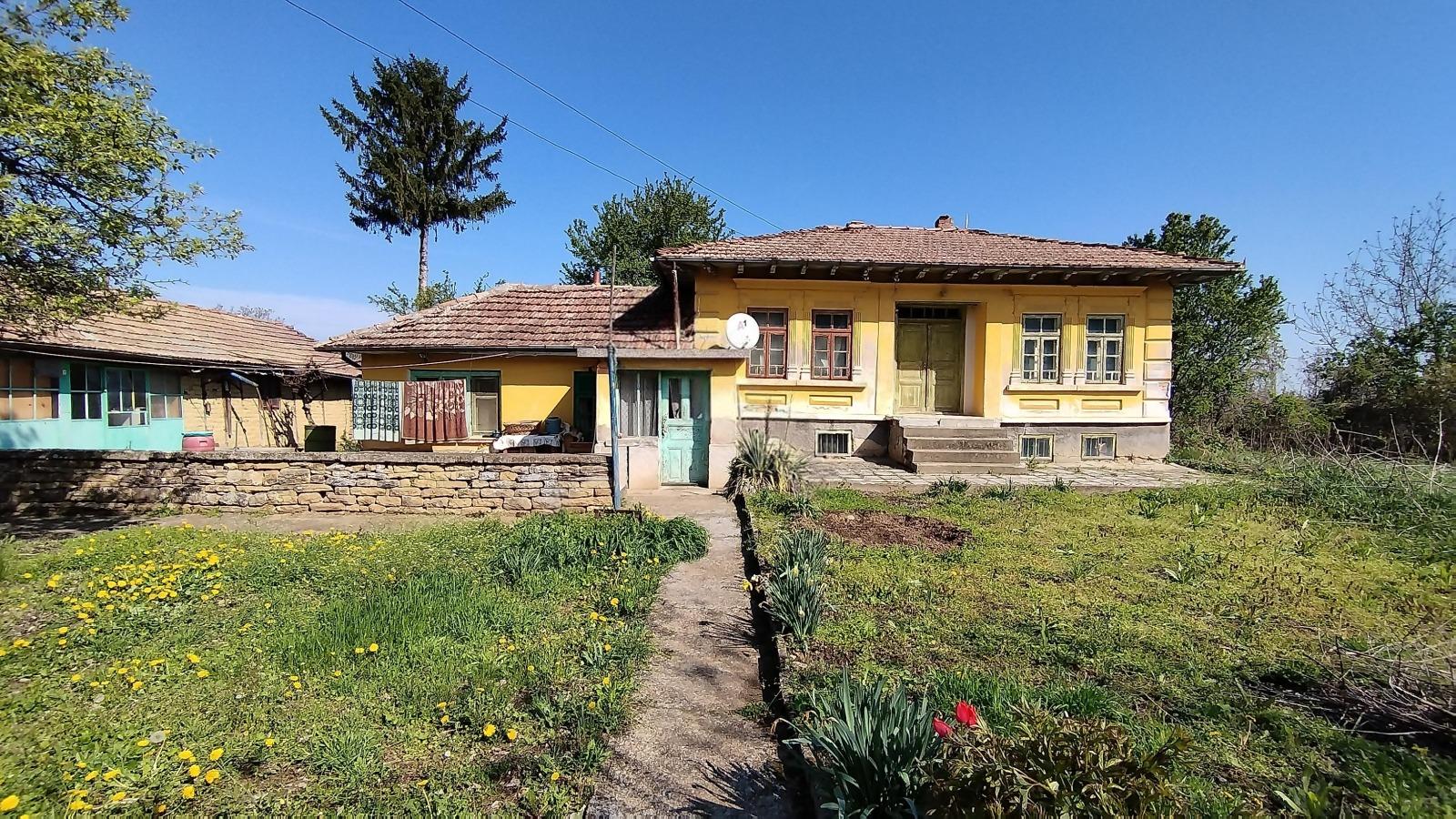 House for Sale in Daskot, Veliko Tarnovo