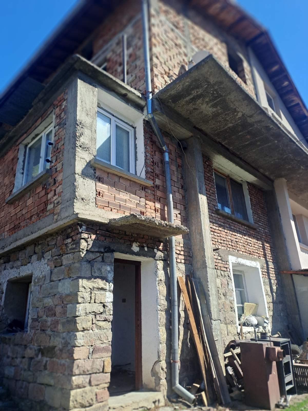 House for Sale in Svoge, Sofia Province