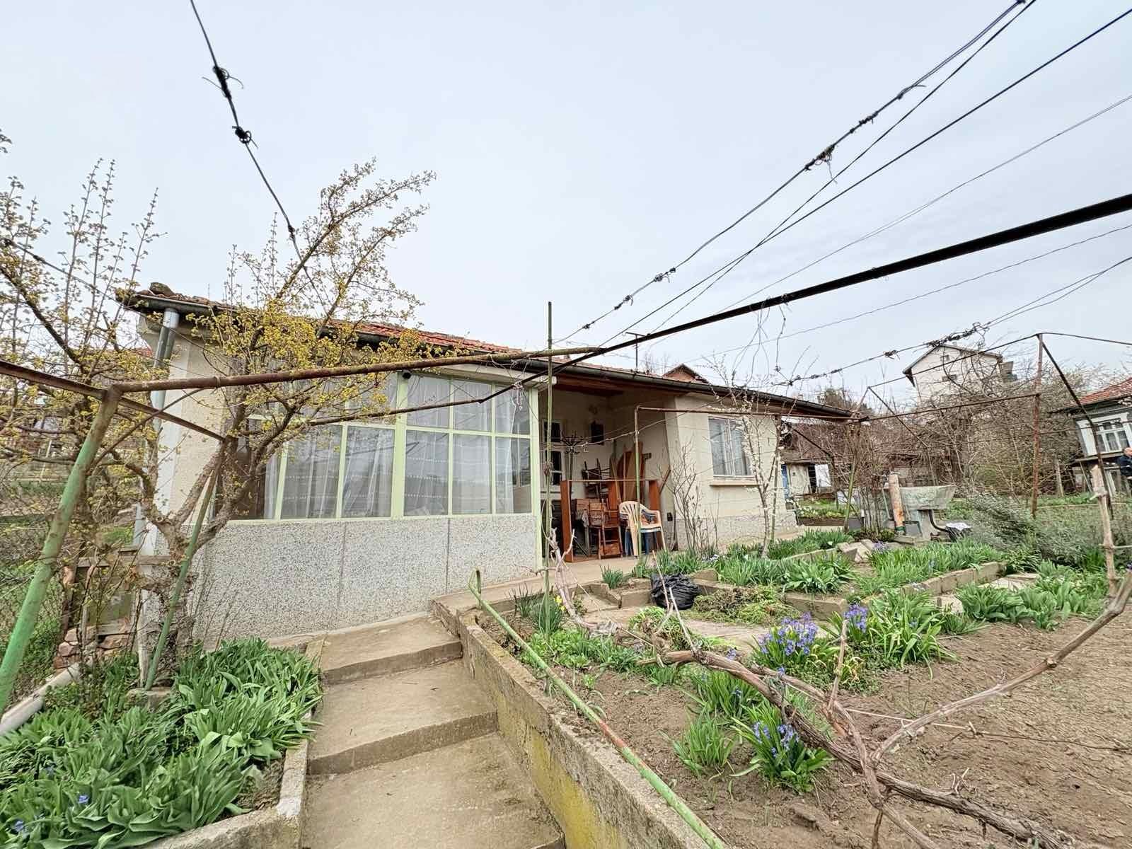 House for Sale in Nikolovo, Ruse