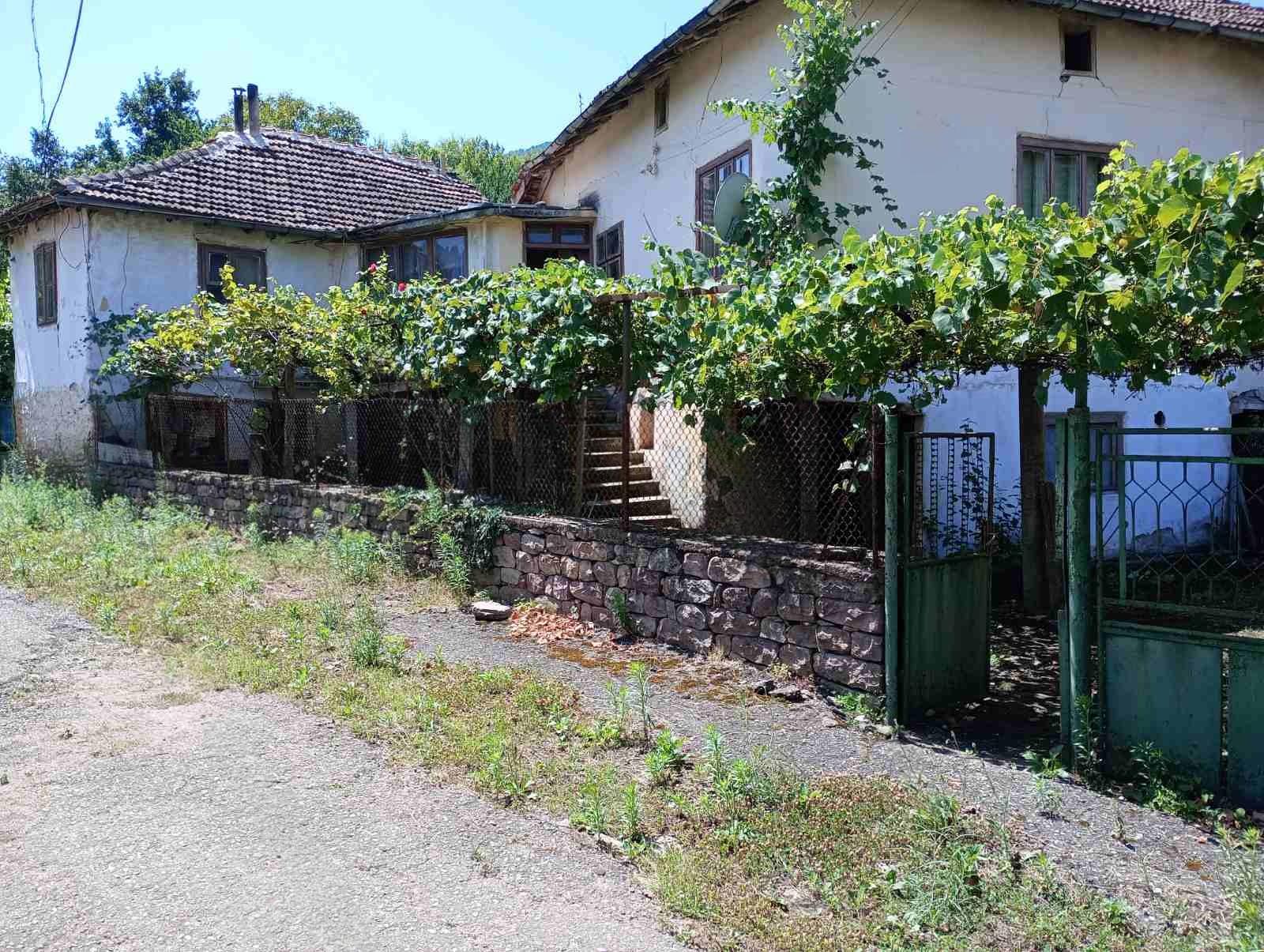 House for Sale in Gorno Ozirovo, Montana