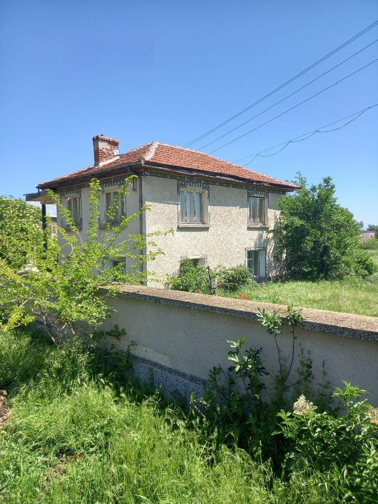 House for Sale in Tseretelevo, Plovdiv