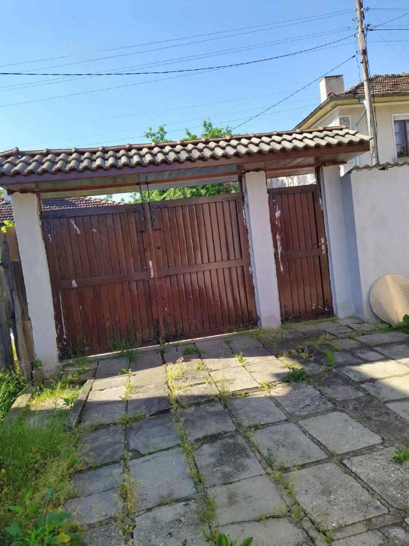 House for Sale in Radotina, Sofia Province