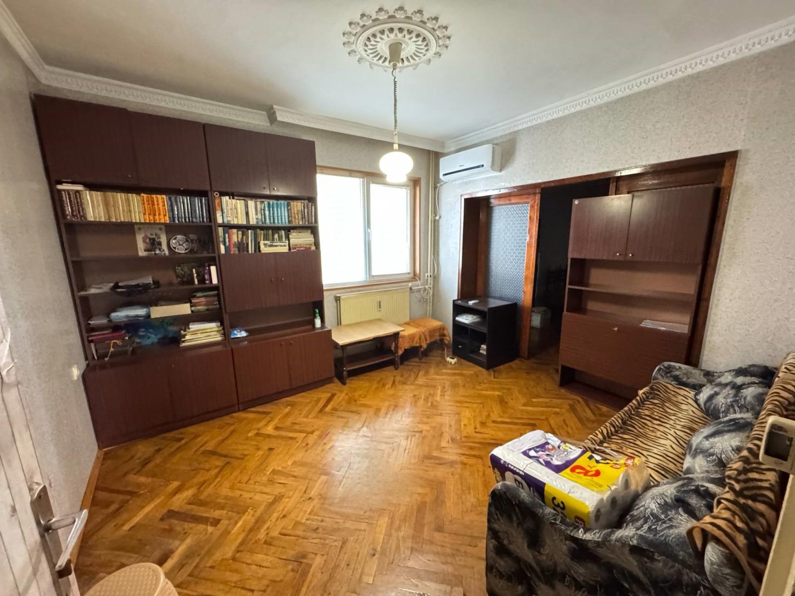 House Floor for Sale in Shumen, Center