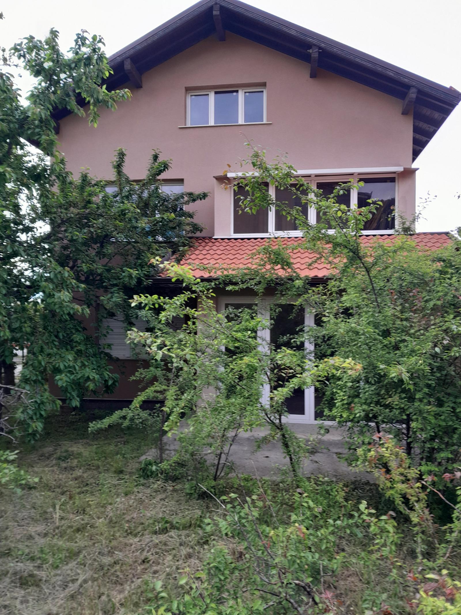 House for Sale in Pernik, Kalkas