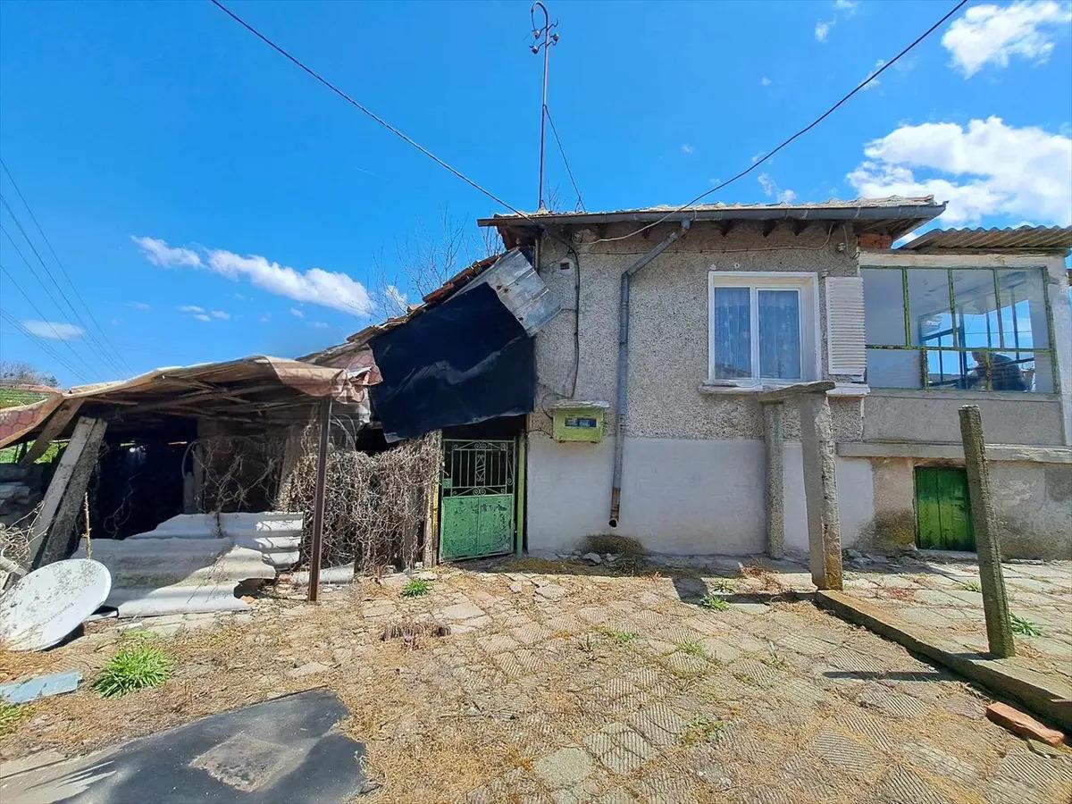 House for Sale in General Inzovo, Yambol