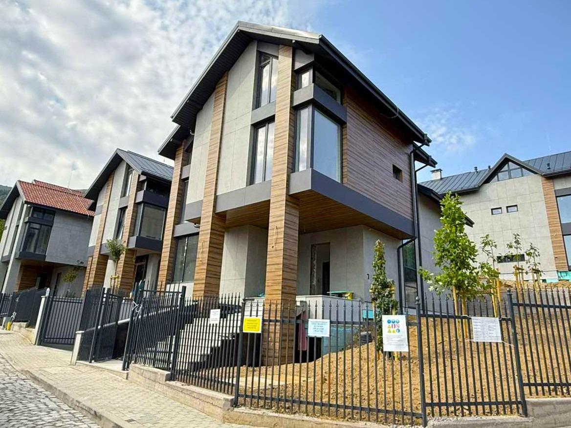 House for Sale in Sofia, Dragalevtsi