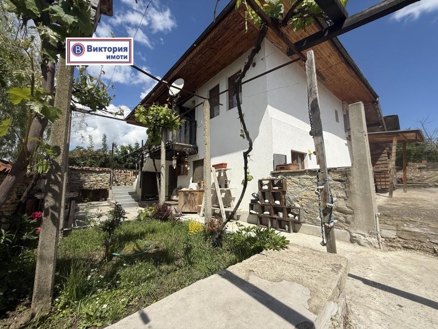 House for Sale in Ledenik, Veliko Tarnovo