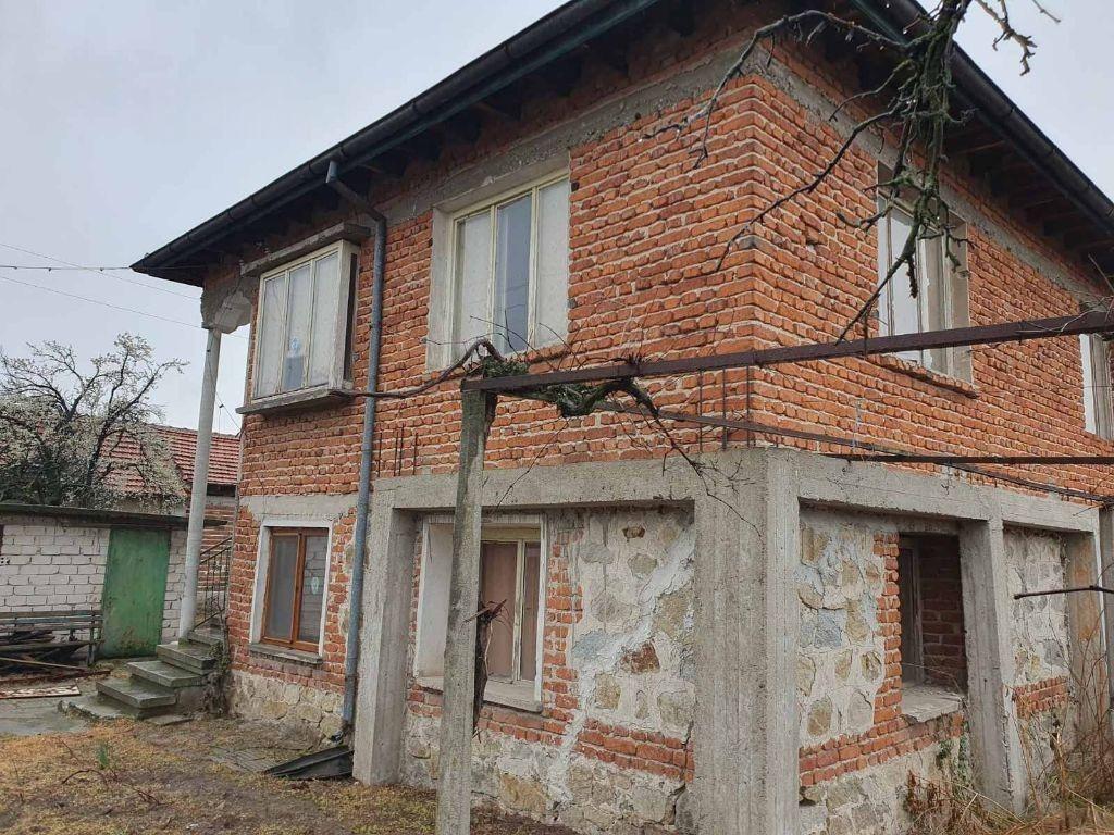 House for Sale in Chernozemen, Plovdiv
