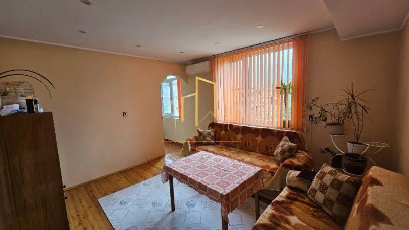 House Floor for Sale in Razgrad, Zhitnitsa