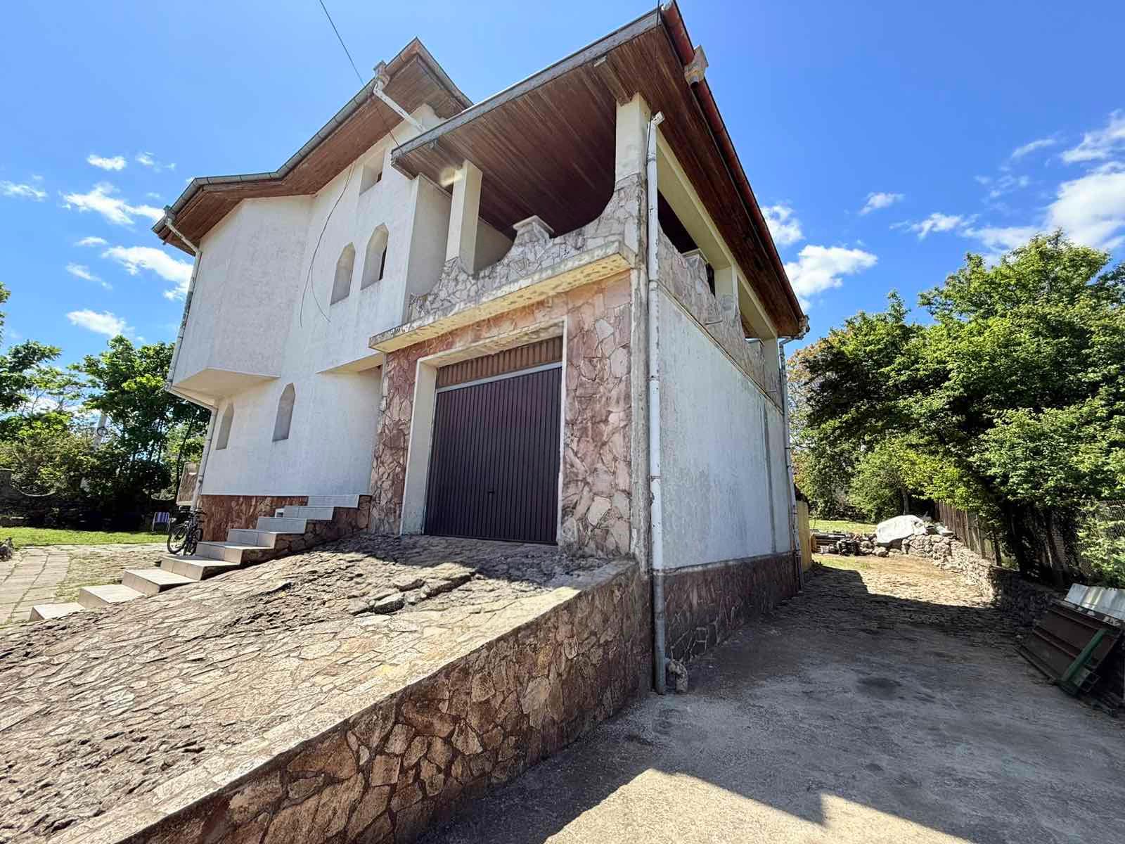House for Sale in Kichevo, Varna